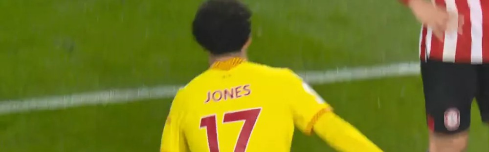  热刺防线溃败遭利物浦血洗  