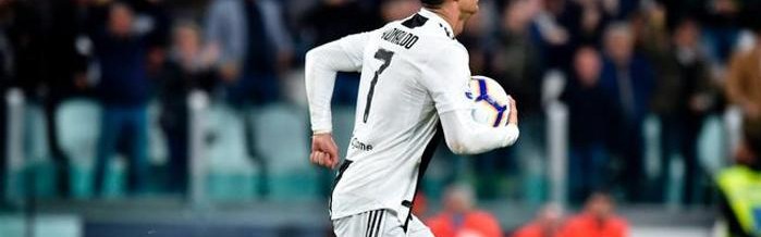 30, 都灵德比战补时戏剧性绝平收场