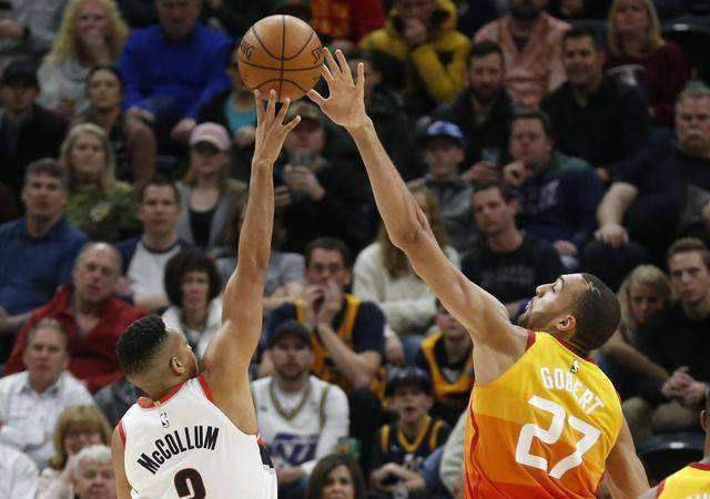  戈贝尔18+21，森林狼防守制胜爵士  