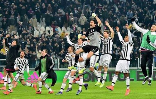  那不勒斯替补奇兵建功绝杀都灵延续不败纪录